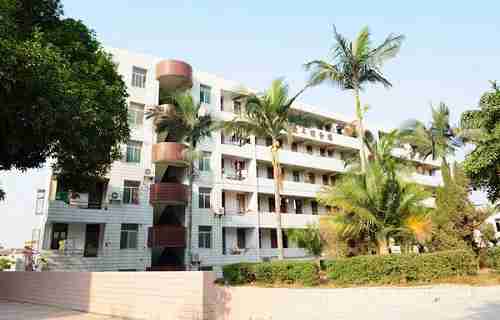 晉江晉興職業(yè)中專學(xué)校