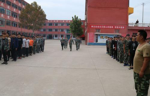 運(yùn)城河?xùn)|商貿(mào)技術(shù)學(xué)校