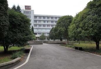 河北軌道交通中等專業(yè)學(xué)校