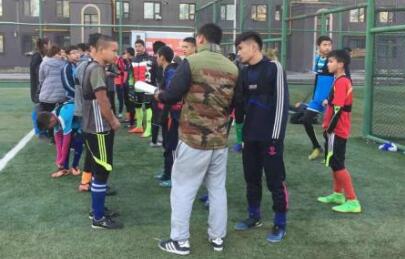 大連市足球運(yùn)動(dòng)學(xué)校