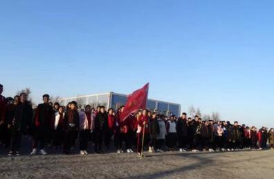 沈陽(yáng)國(guó)際公關(guān)禮儀學(xué)校