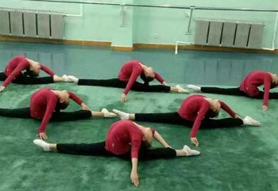 沈陽師范大學(xué)附屬藝術(shù)學(xué)校