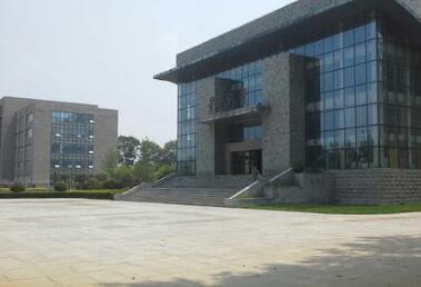 沈陽(yáng)大學(xué)師范學(xué)院附屬藝校