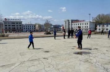 吉林市體育運(yùn)動(dòng)學(xué)校