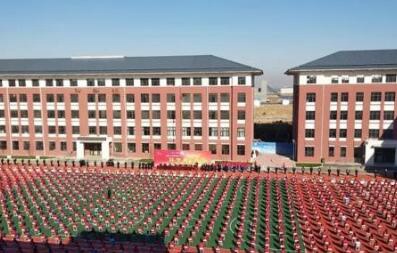 吉林工貿(mào)學(xué)校