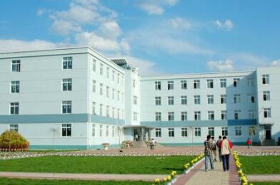 吉林省醫(yī)藥職工中等專業(yè)學(xué)校