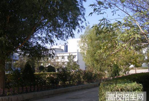 白銀礦冶職業(yè)技術(shù)學(xué)院