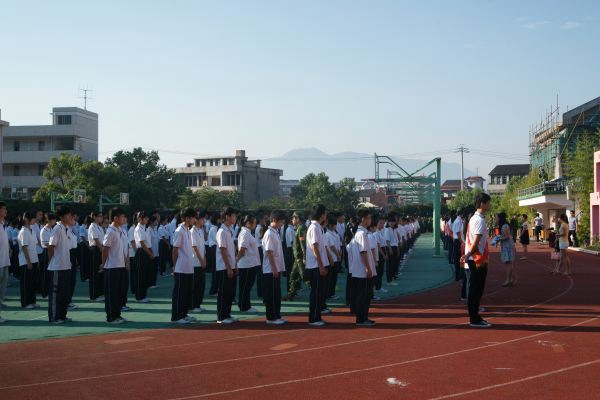 柞水職業(yè)中等專業(yè)學(xué)校