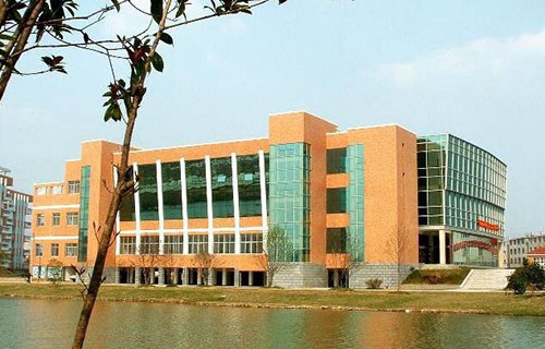 天臺縣職業(yè)中等專業(yè)學(xué)校