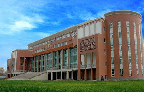 臨夏州農(nóng)業(yè)學(xué)校