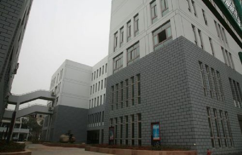 鹿城職業(yè)技術(shù)學(xué)校