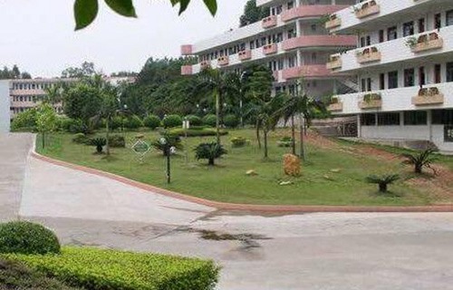 常山職業(yè)中等專業(yè)學(xué)校