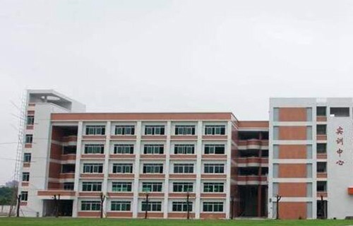 洛南縣職業(yè)技術(shù)教育中心