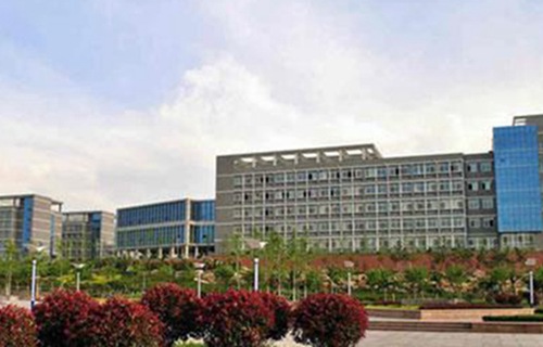 新疆維吾爾自治區(qū)供銷學(xué)校