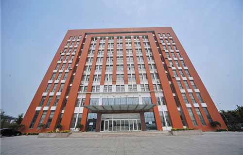 昌吉回族自治州衛(wèi)生學(xué)校