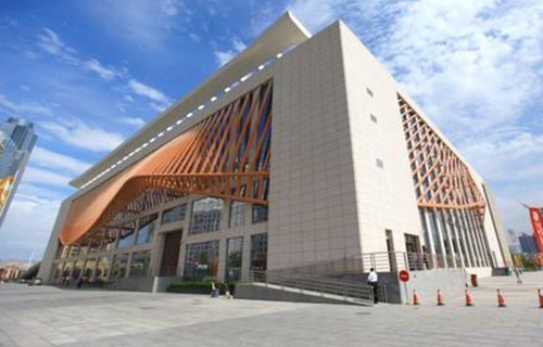 甘肅藝術(shù)學(xué)校