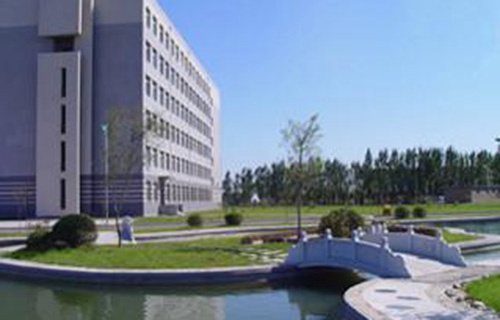 阿克蘇市職業(yè)中學(xué)阿