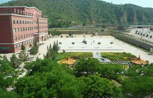 石樓縣職業(yè)中學