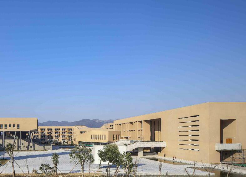 寧海技工學(xué)校