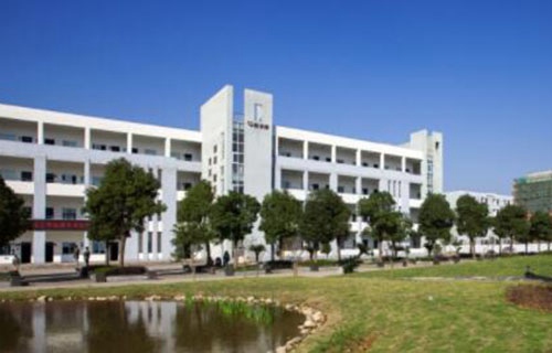 寧波奉化區(qū)技工學校