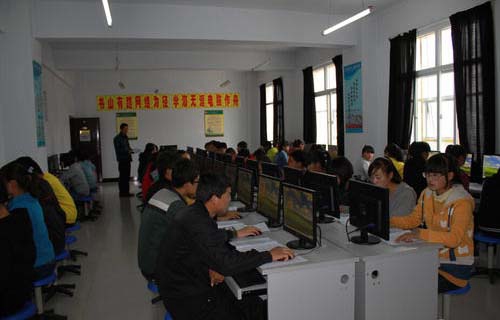 甘肅環(huán)縣職業(yè)中等專業(yè)學(xué)校