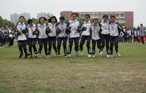 海寧技師學(xué)院