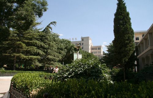 襄汾縣鄧莊職業(yè)中學校