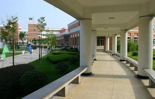 浙江機電高級技工學(xué)校