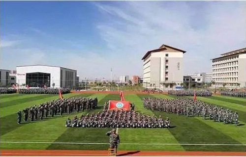 酒泉農(nóng)墾技工學校