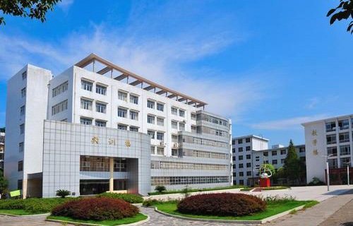 蘭州航空工業(yè)技工學(xué)校