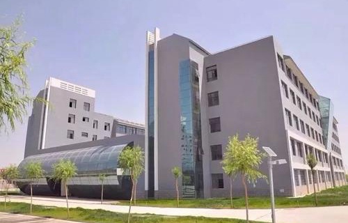 甘肅冶金技師學(xué)院