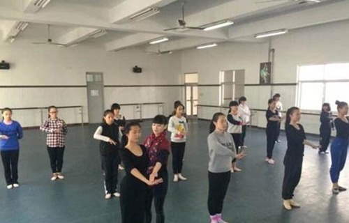 太白縣職業(yè)技術教育中心