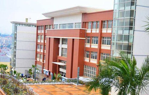 甘肅化工技工學(xué)校