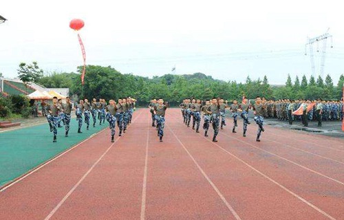 寶雞市前進(jìn)藝術(shù)學(xué)校