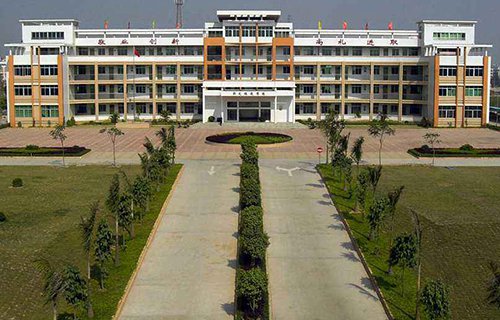 浙江省衢州市姜家山武術(shù)職業(yè)學(xué)校