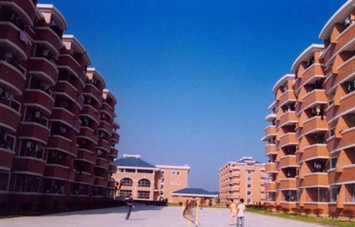 衢州中等專業(yè)學(xué)校