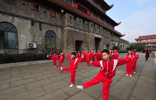 湖州清泉武術(shù)學(xué)校