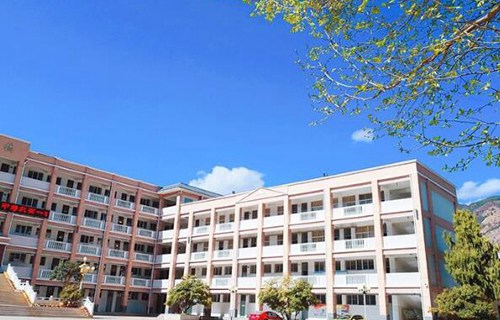 東陽(yáng)李宅技校