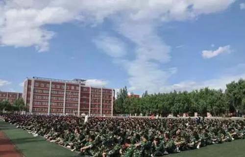 太原尖草坪區(qū)第一職業(yè)中學(xué)