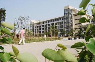 溫州東甌外經(jīng)貿(mào)職業(yè)學(xué)校