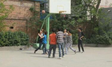 陜西渭南商貿(mào)技工學(xué)校