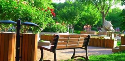 陜西商貿(mào)學(xué)院附屬中職校