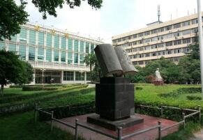 西安市雁塔區(qū)職業(yè)教育中心