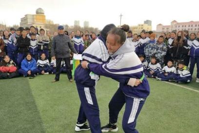 格爾木市職業(yè)中學