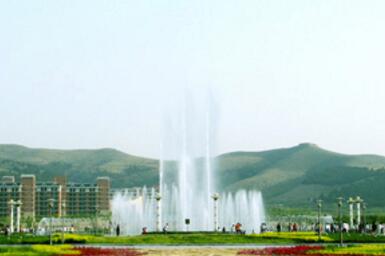 西寧現(xiàn)代服裝女子學(xué)校