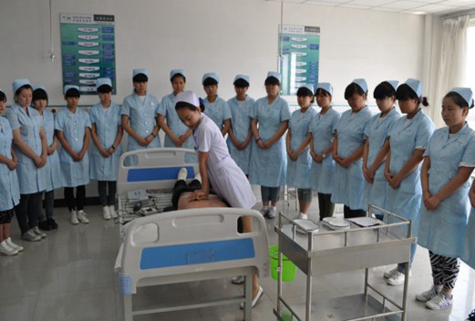 牡丹江市衛(wèi)生學(xué)校