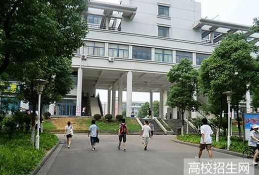 包頭輕工職業(yè)技術(shù)學院