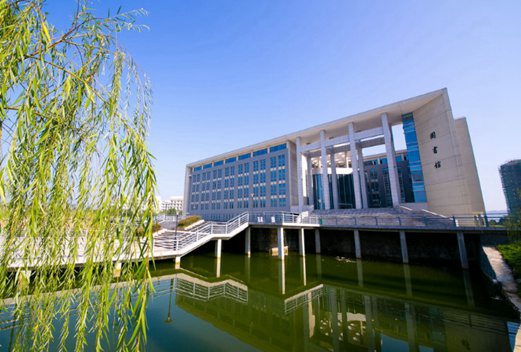 安慶醫(yī)藥高等專科學校