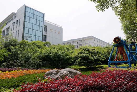 淮南職業(yè)技術(shù)學(xué)院