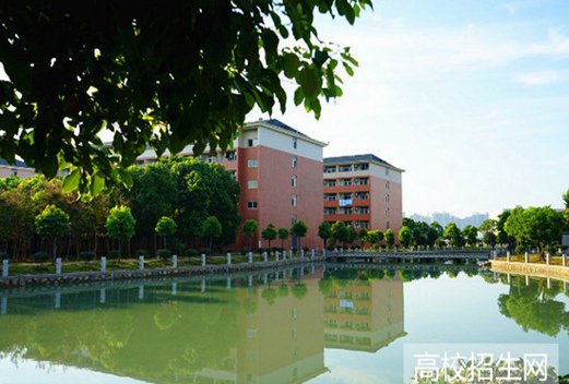 民辦合肥濱湖職業(yè)技術(shù)學(xué)院